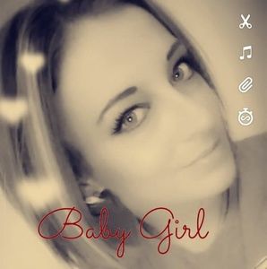 Meet your Posher, Cassi